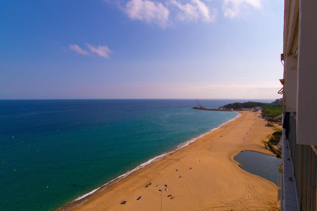 Coconut Beach Boutique Studio Platja d'Aro Exterior photo